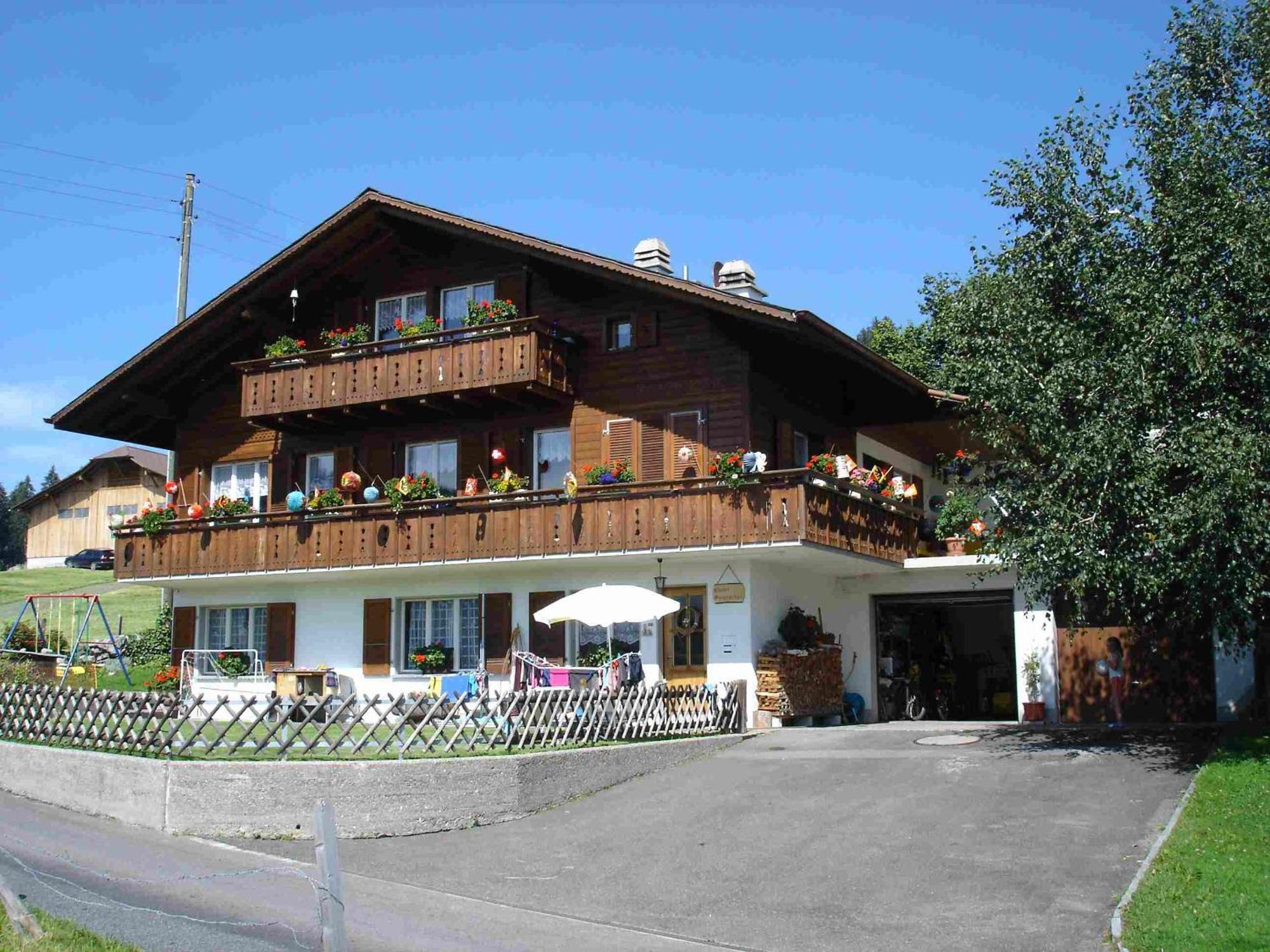 Chalet Sunneschyn Schwanden  Bagian luar foto